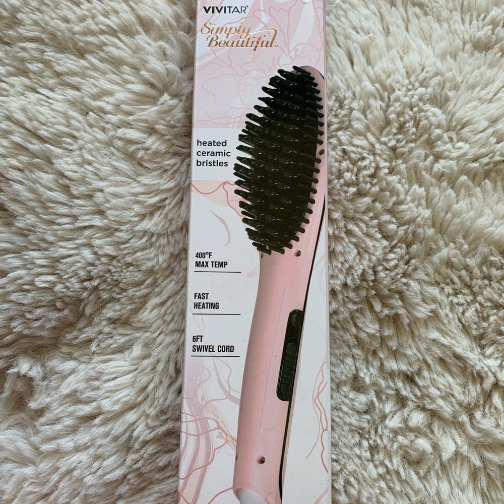 Vivitar Pink Heated Hair Brush